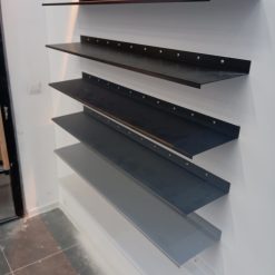 Изготовление полок из стали в Москве