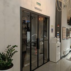 Стильная перегородка из металла в стиле стимпанк